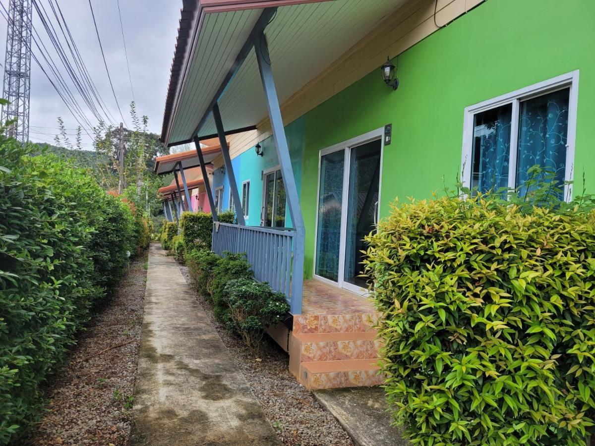 Baan Sri Lanta Sand Ko Lanta Exteriér fotografie