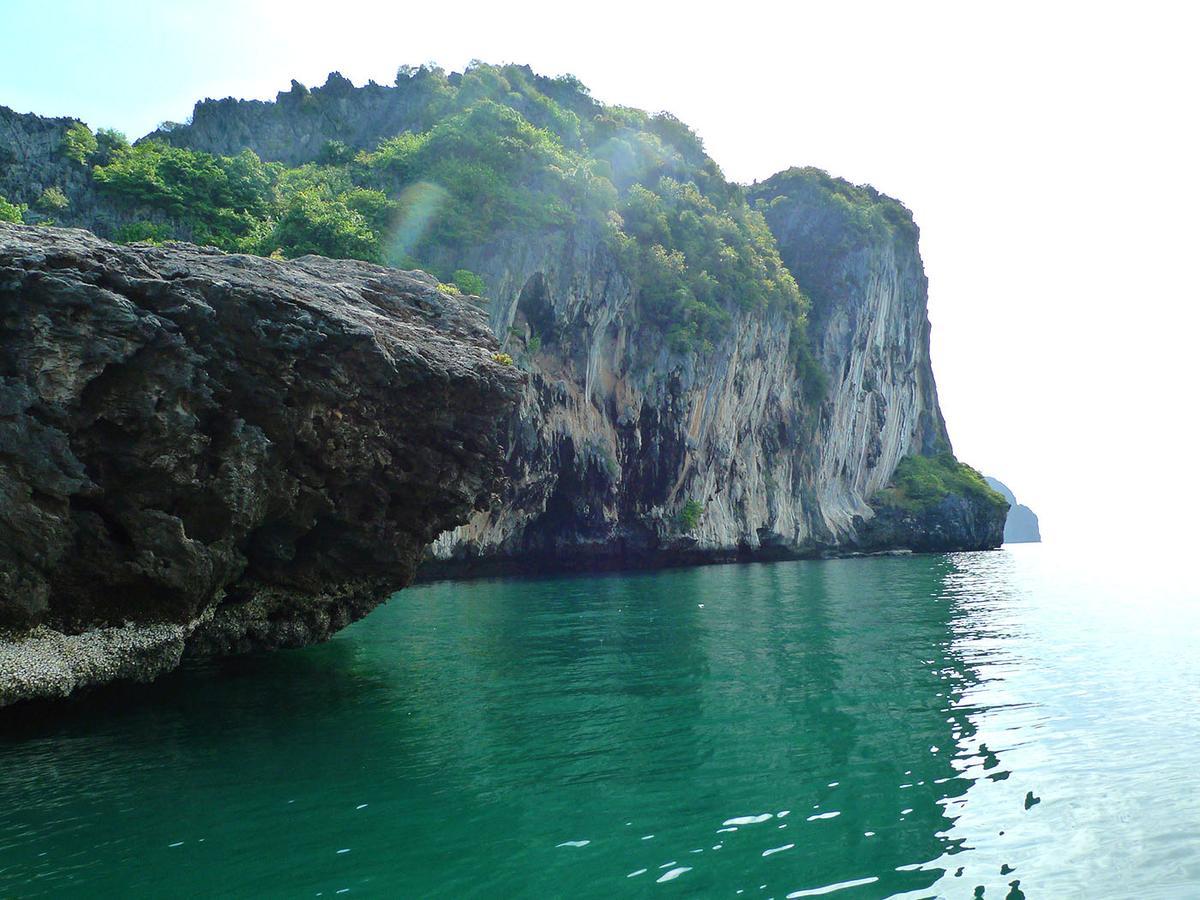 Baan Sri Lanta Sand Ko Lanta Pokoj fotografie